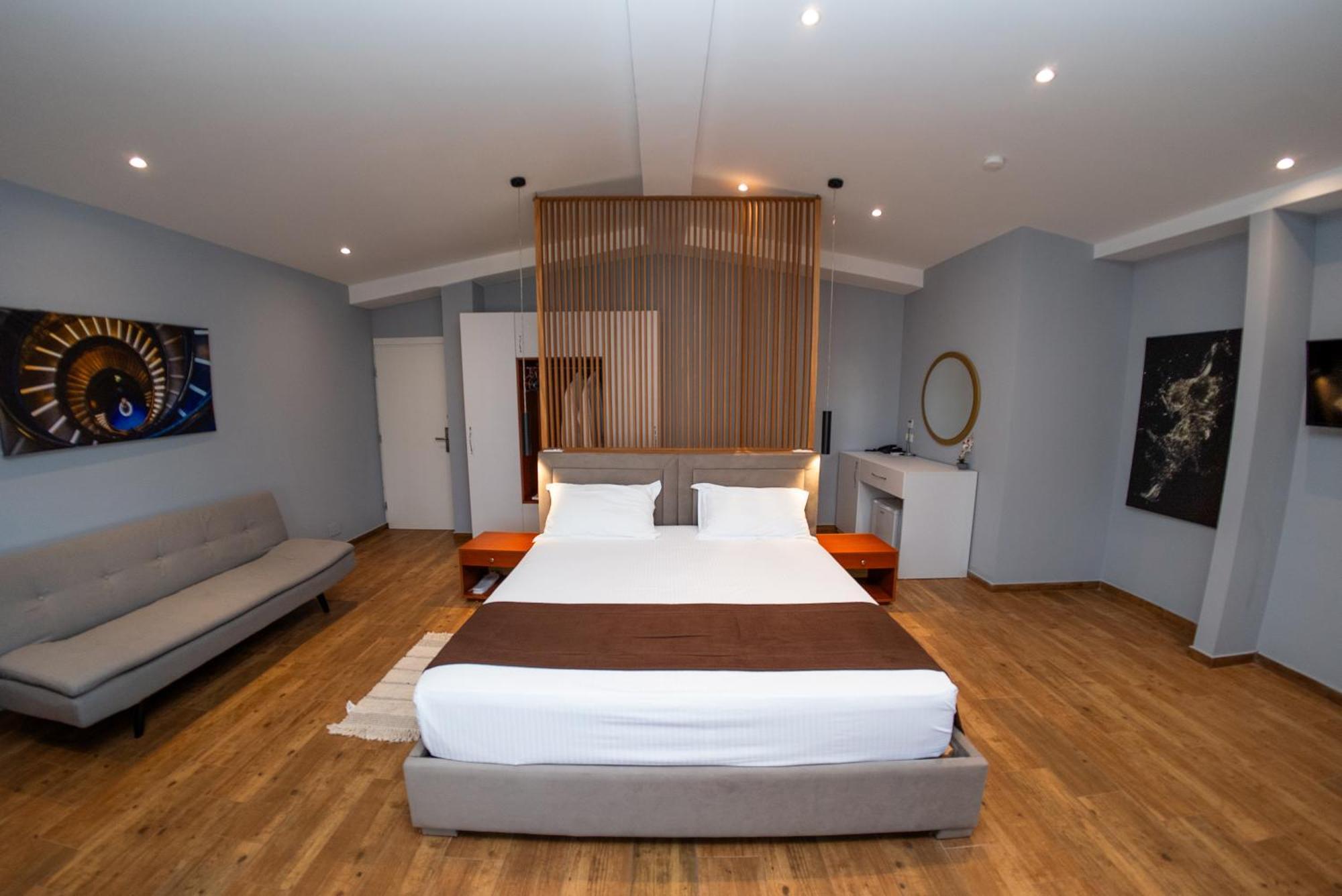 Selitë e Vogël Olivar Hotel Tirana מראה חיצוני תמונה