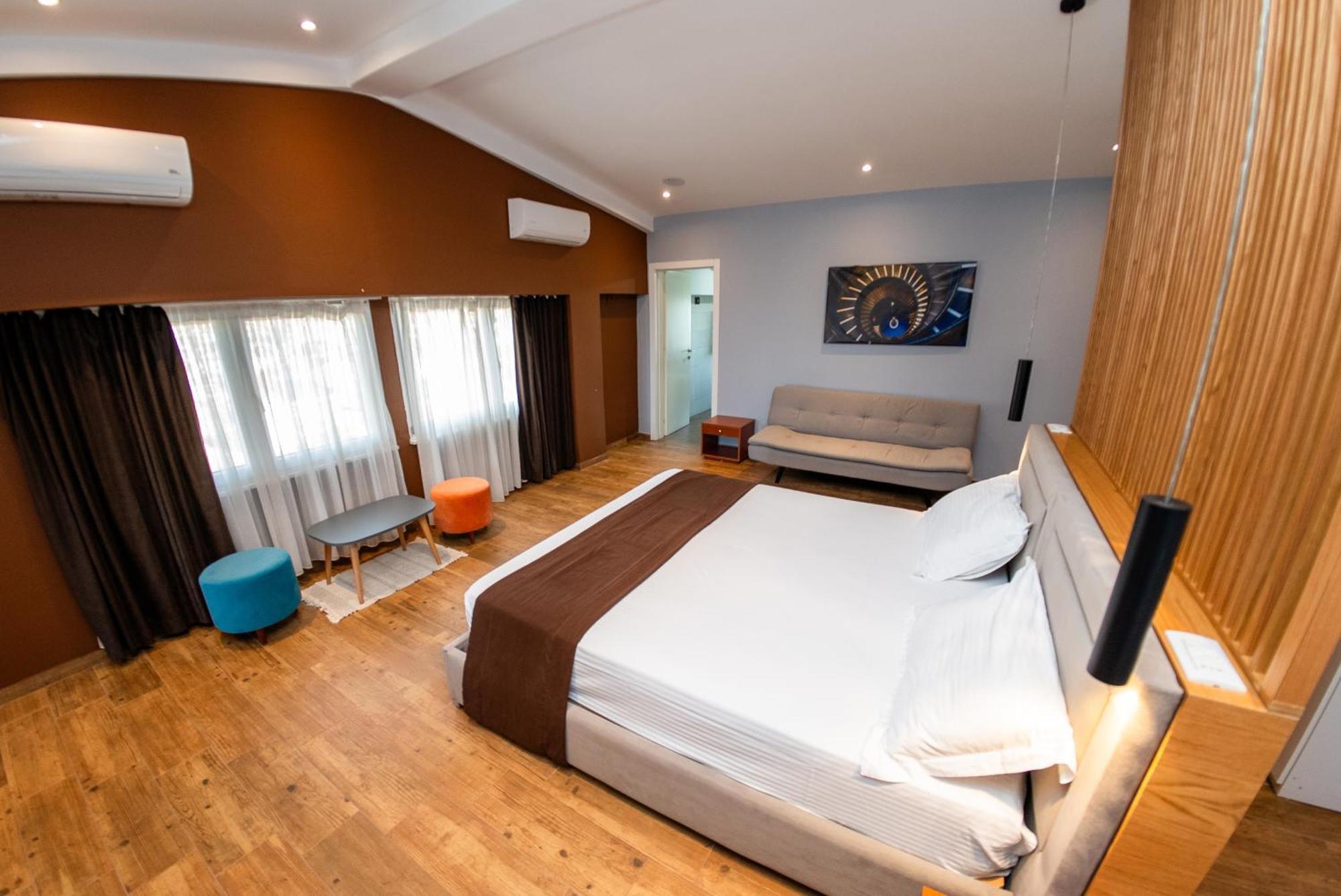 Selitë e Vogël Olivar Hotel Tirana מראה חיצוני תמונה