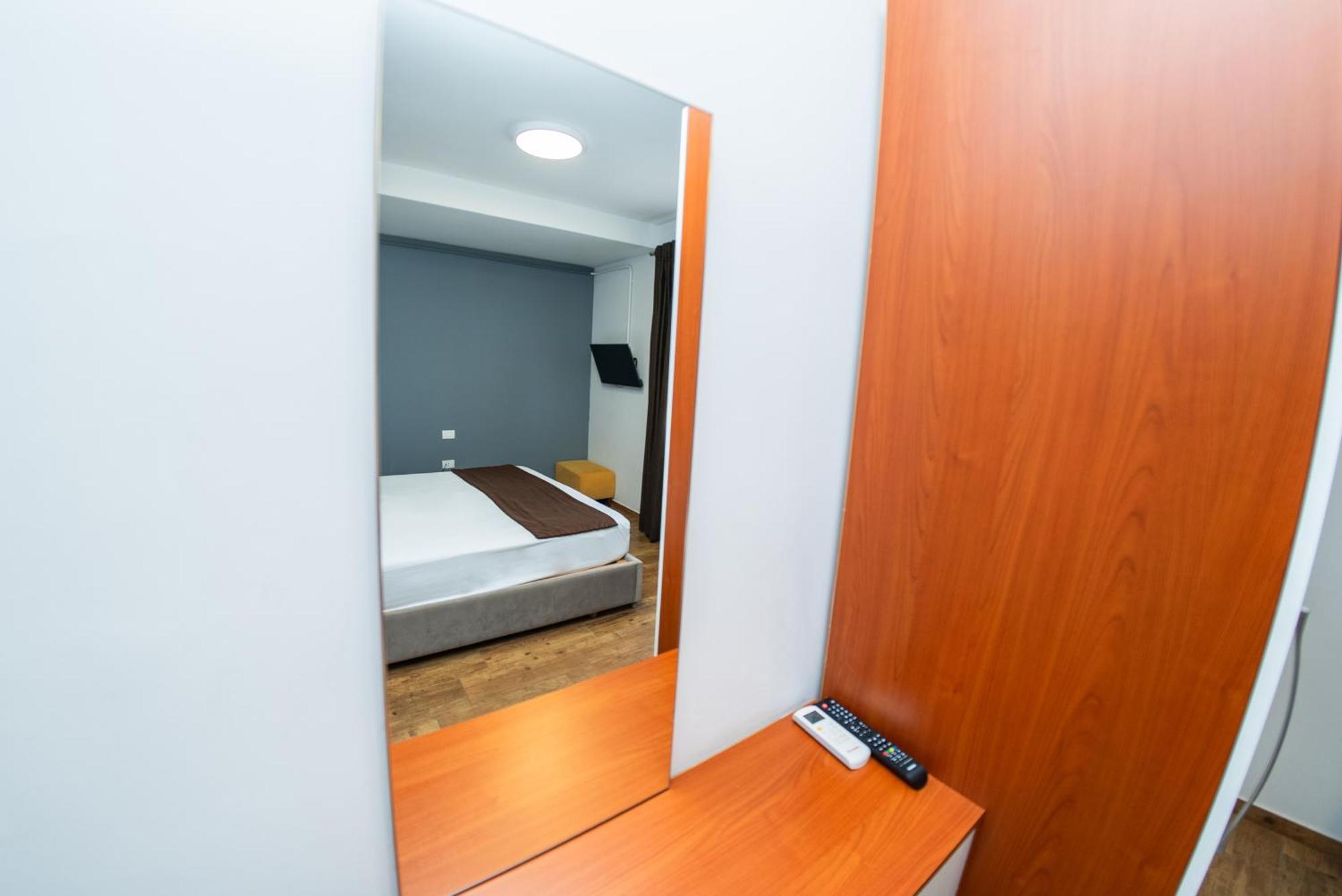 Selitë e Vogël Olivar Hotel Tirana מראה חיצוני תמונה