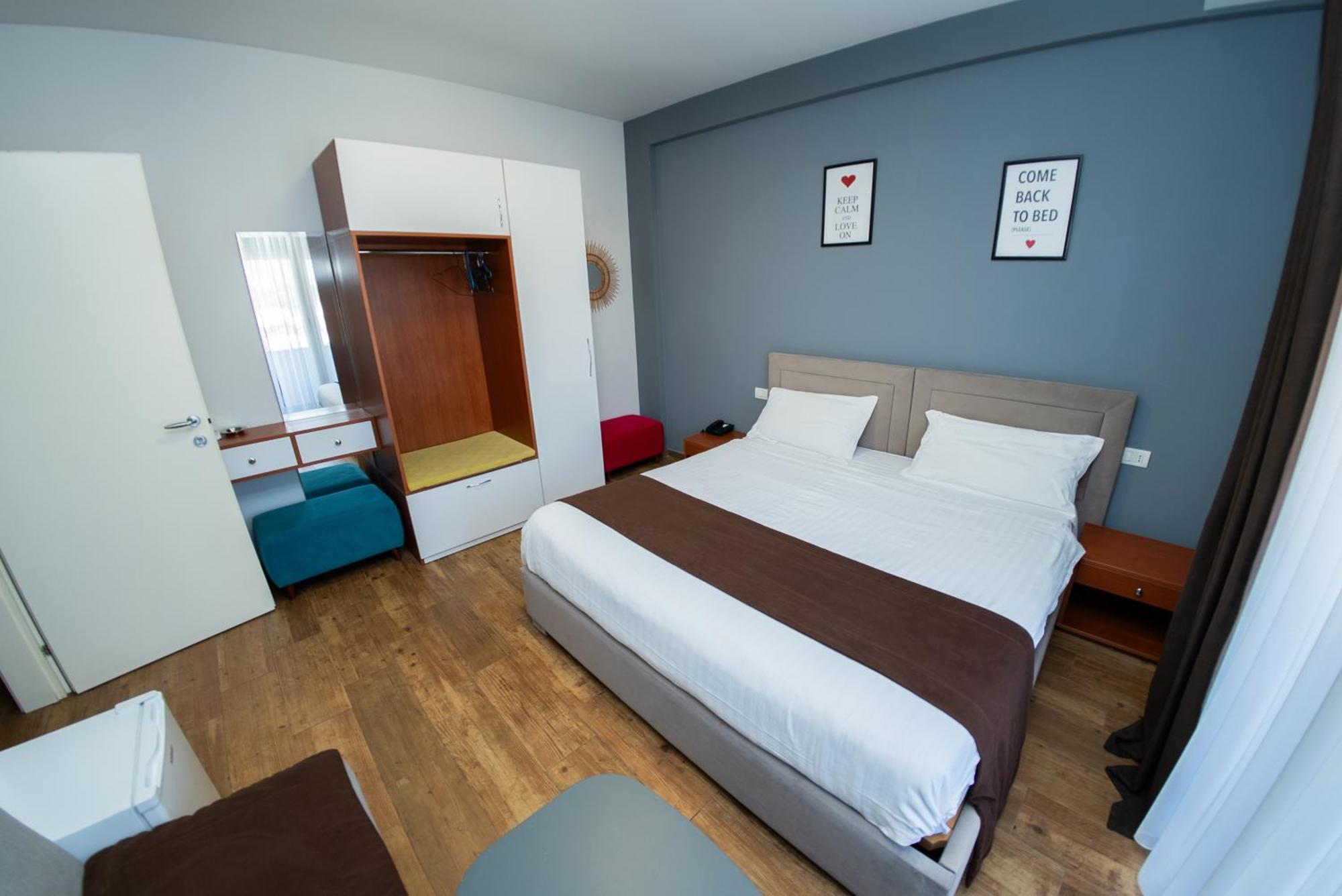Selitë e Vogël Olivar Hotel Tirana מראה חיצוני תמונה