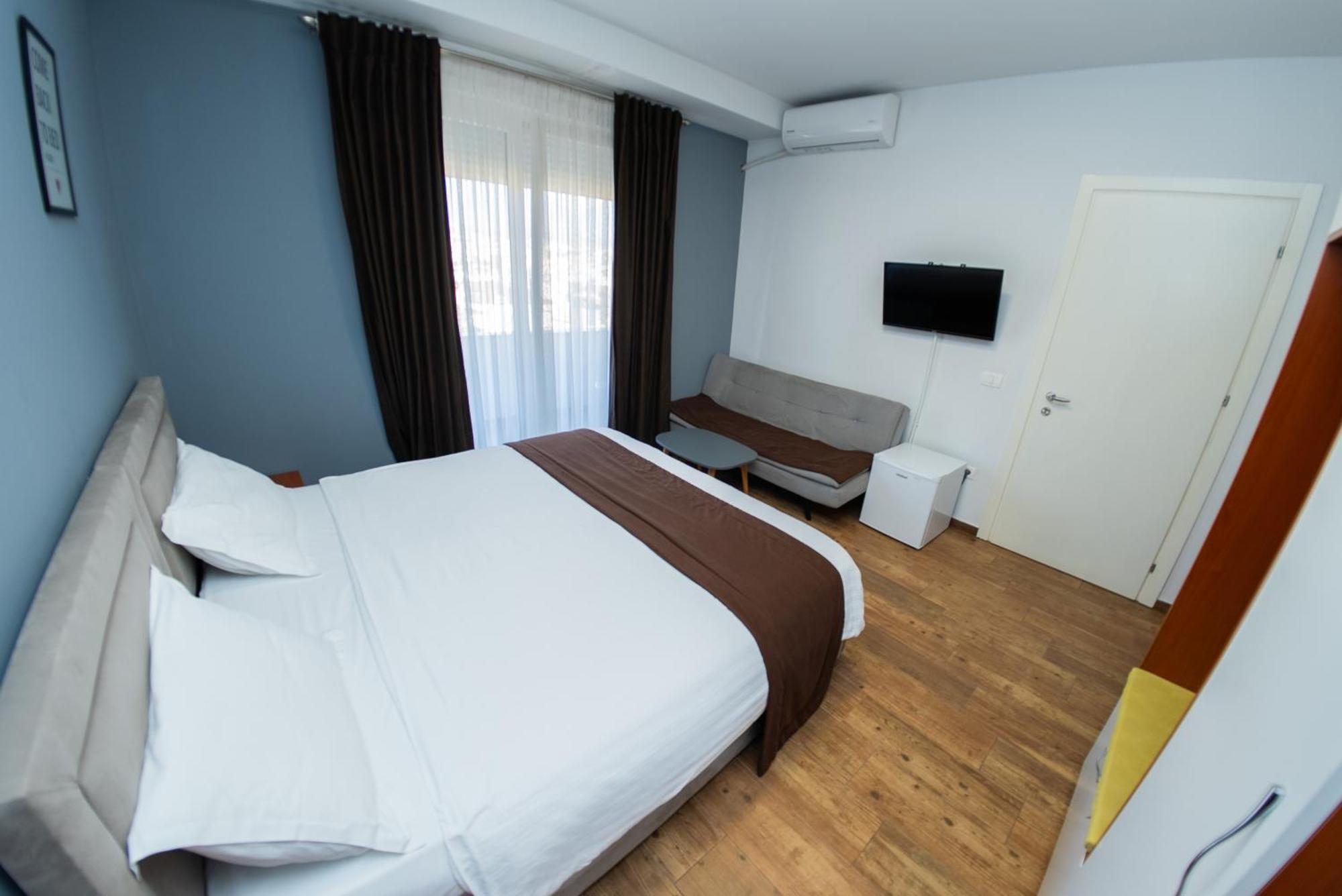 Selitë e Vogël Olivar Hotel Tirana מראה חיצוני תמונה