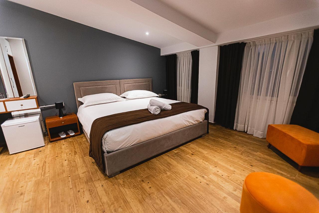 Selitë e Vogël Olivar Hotel Tirana מראה חיצוני תמונה