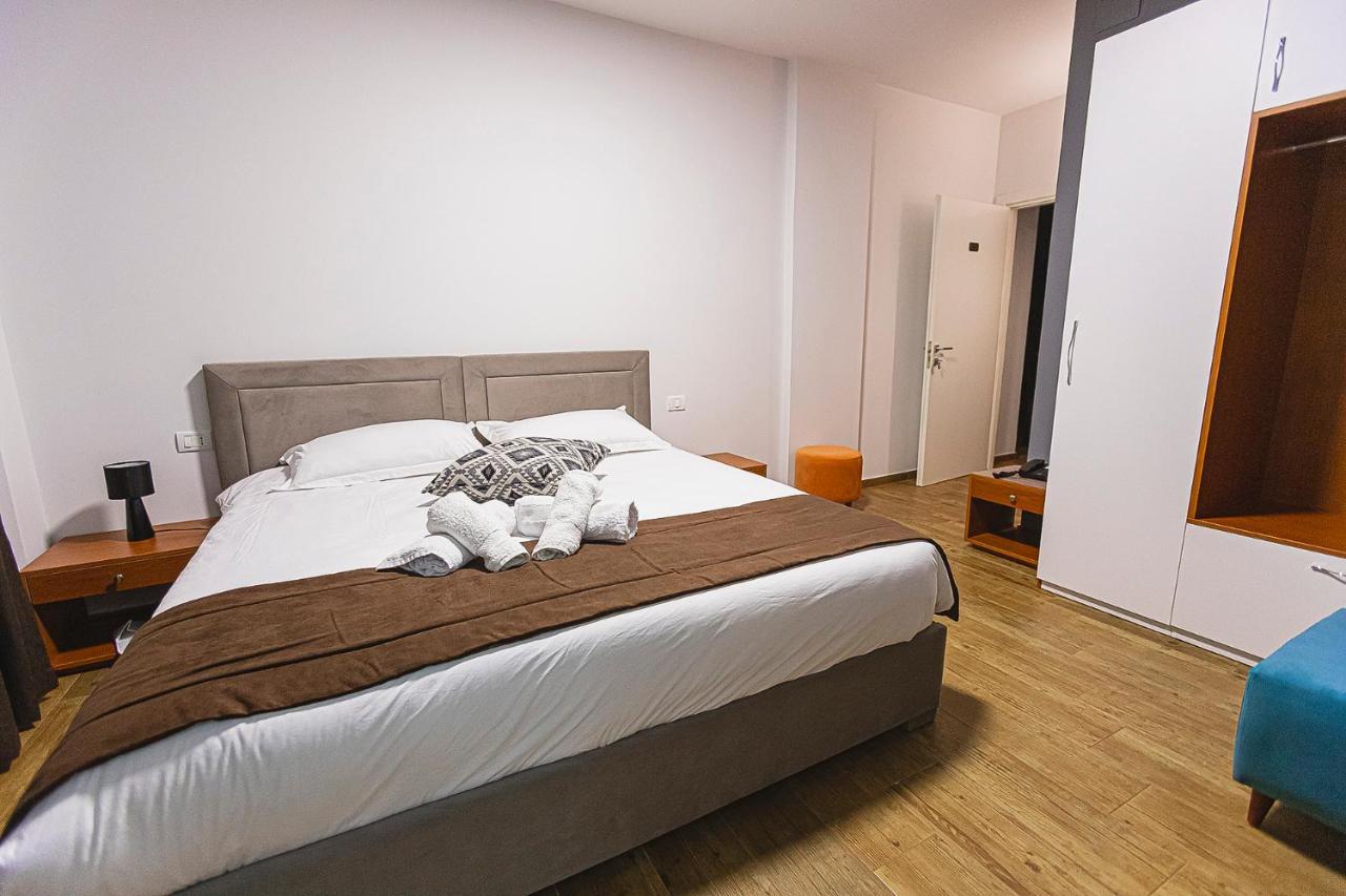 Selitë e Vogël Olivar Hotel Tirana מראה חיצוני תמונה