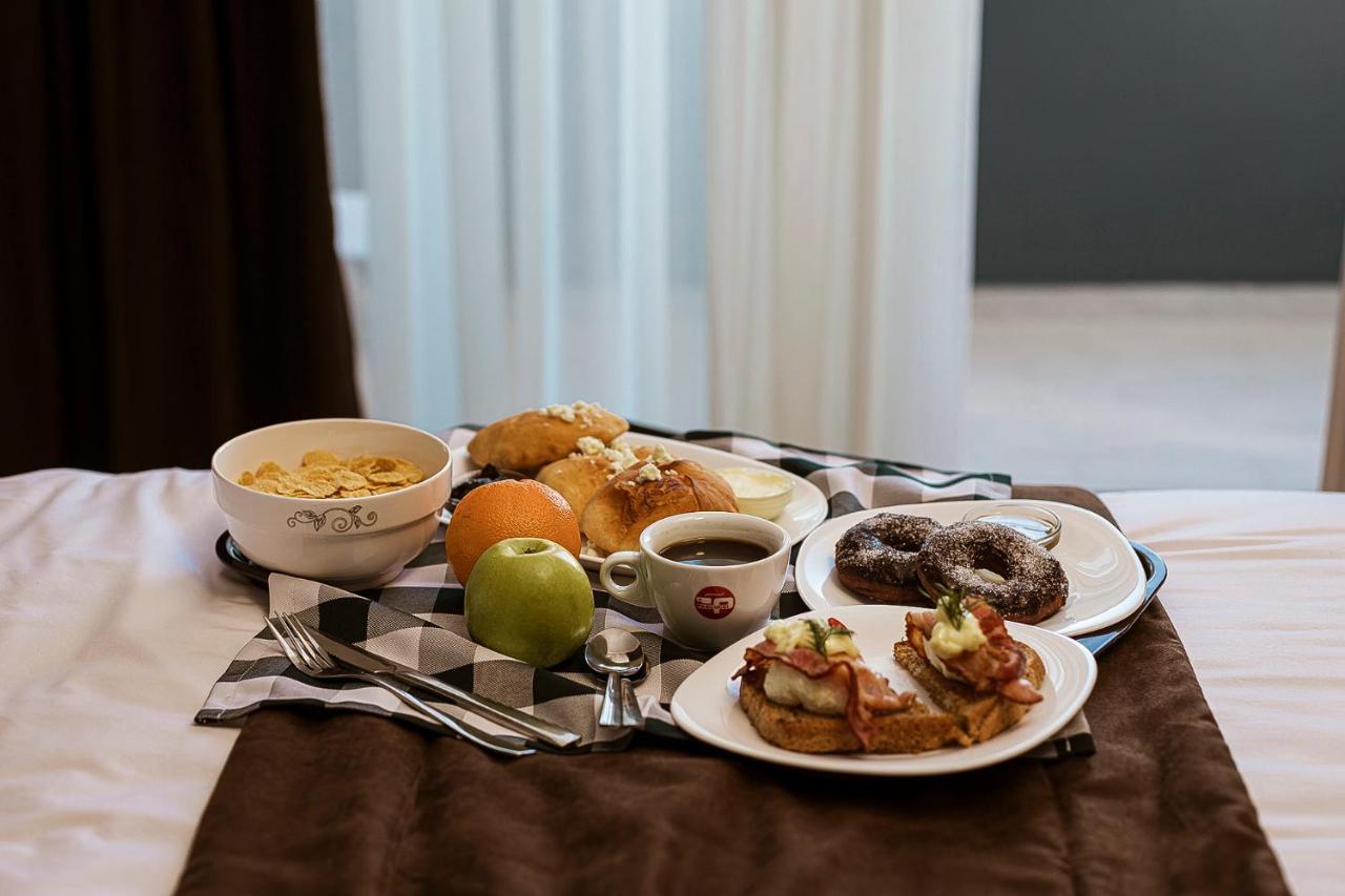Selitë e Vogël Olivar Hotel Tirana מראה חיצוני תמונה